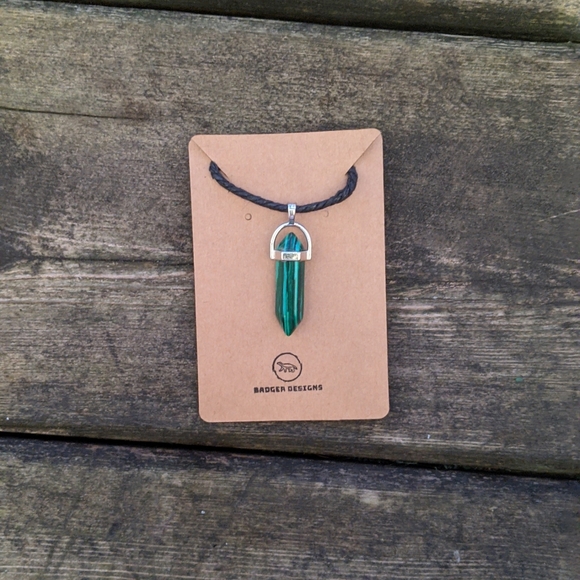 Mystery Crystal Necklace - Picture 2 of 5